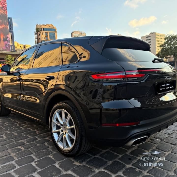 PORSCHE CAYENNE 2019 – Photo 7 of 15